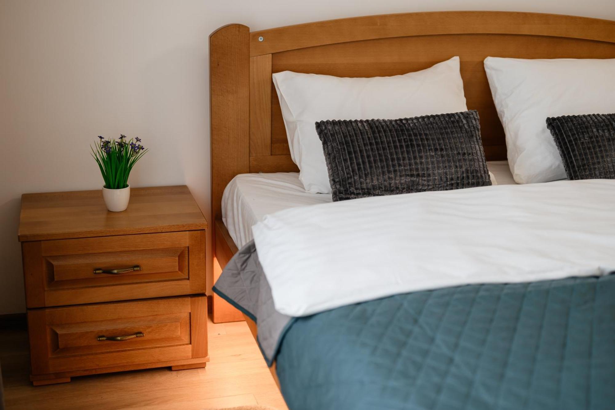 Luxury Apartments Uzhorod Экстерьер фото