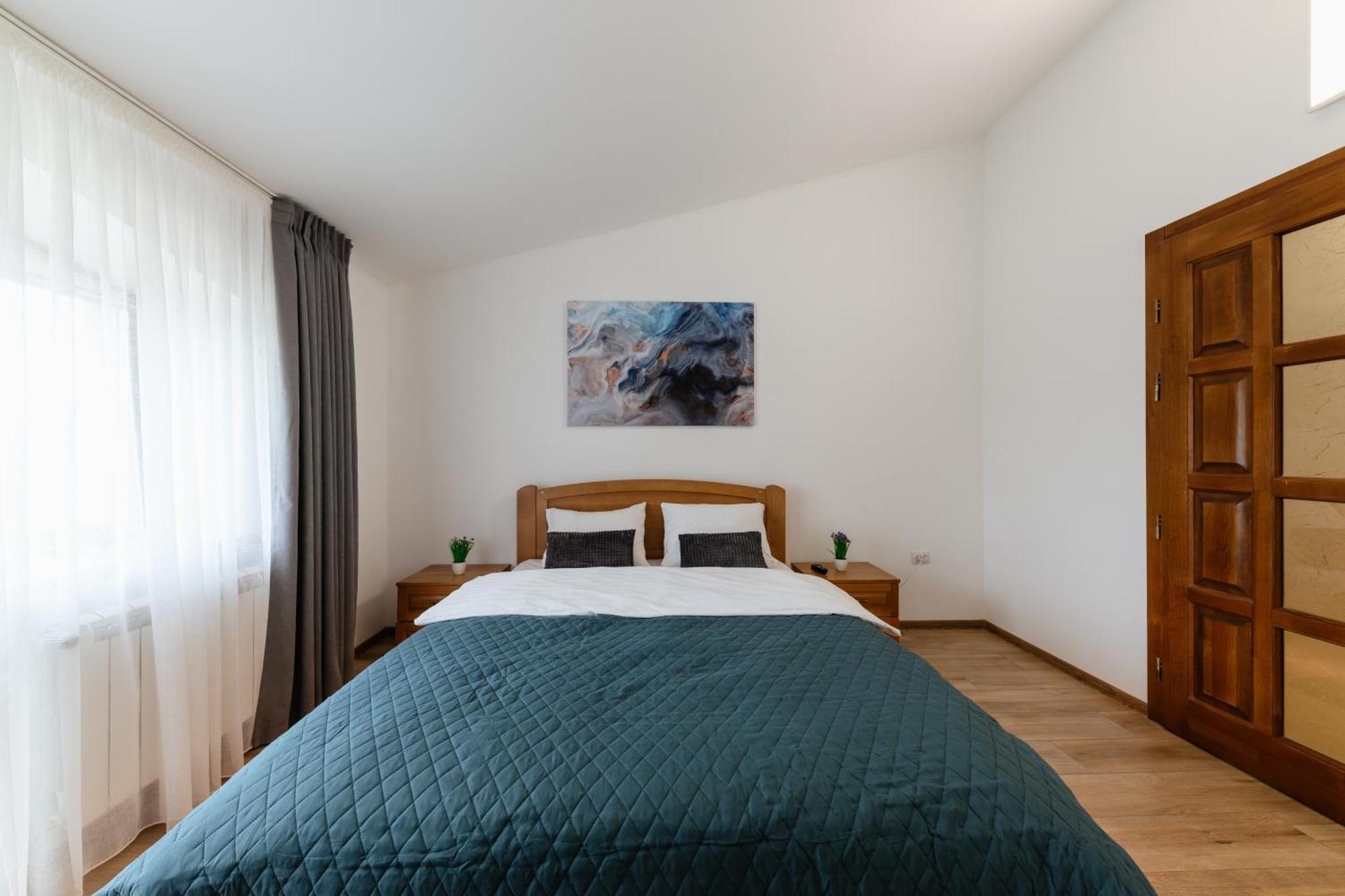 Luxury Apartments Uzhorod Экстерьер фото