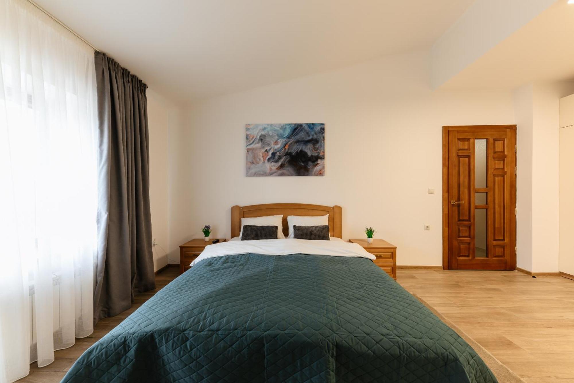 Luxury Apartments Uzhorod Экстерьер фото