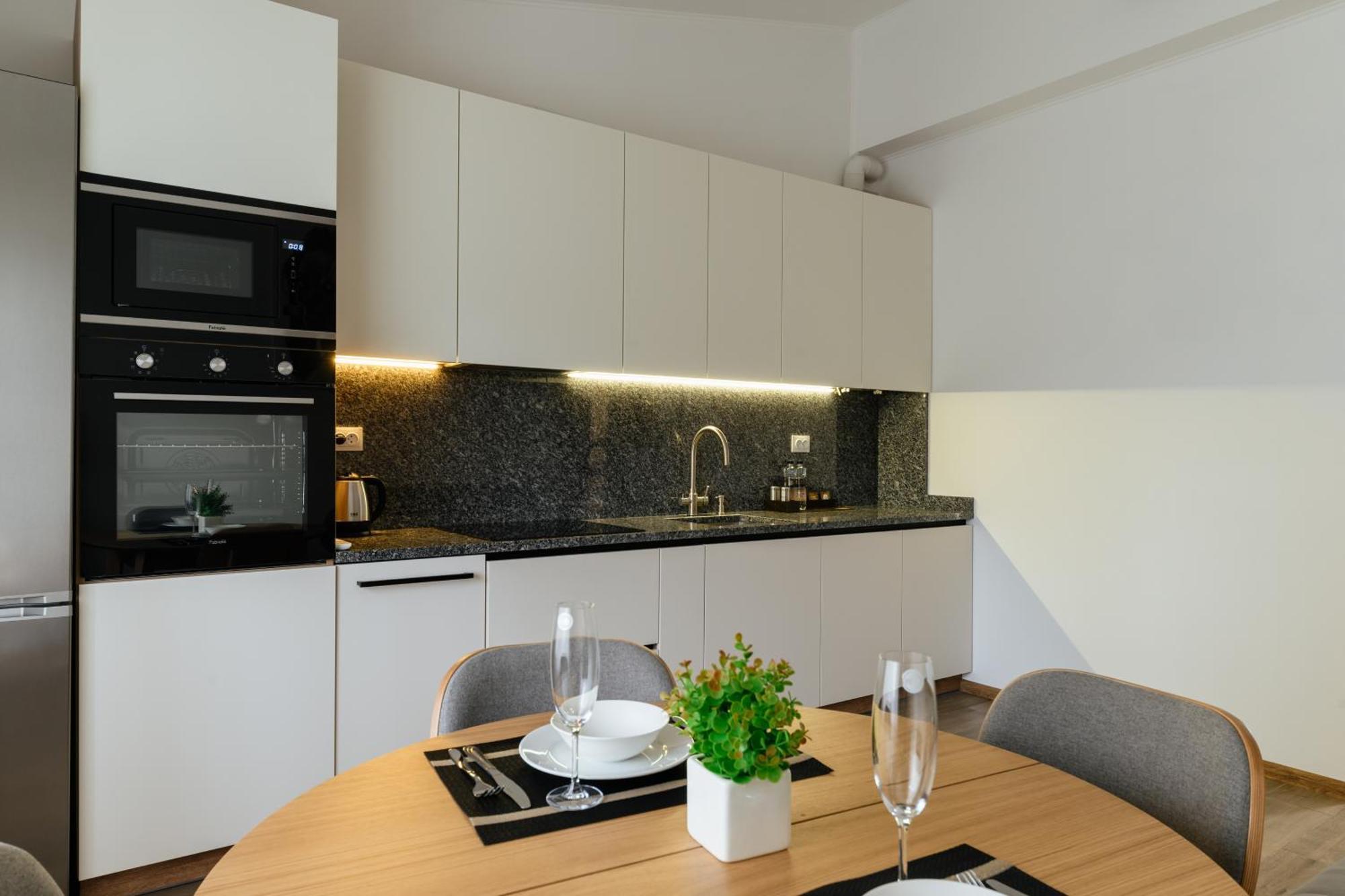 Luxury Apartments Uzhorod Экстерьер фото